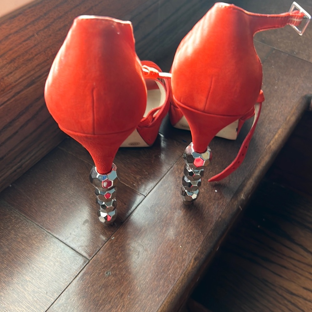 4’ inch heels